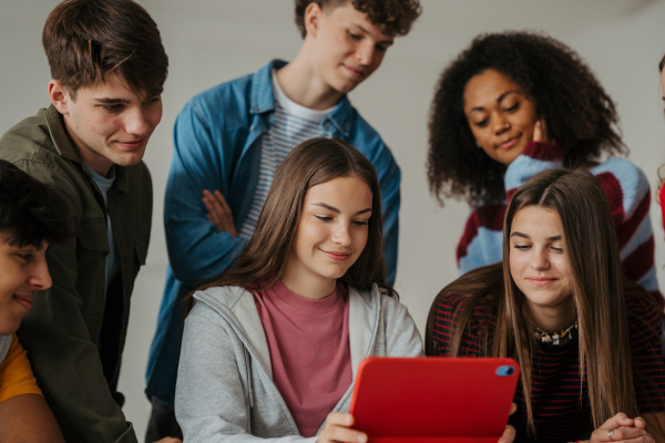 Tecnologia educacional: como ela ajuda os estudantes?